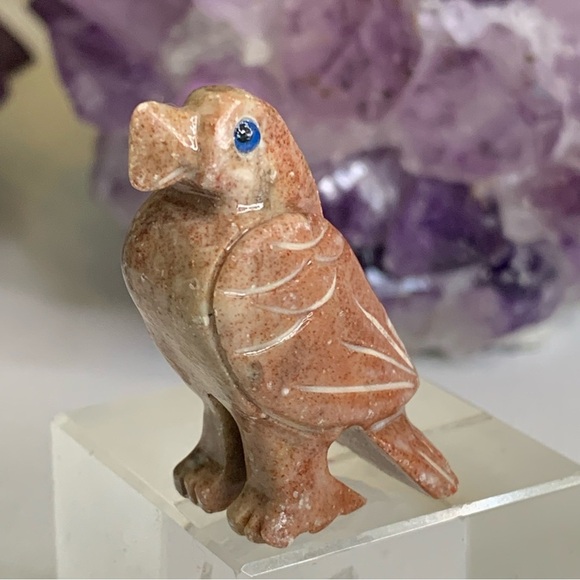 Miniature EAGLE Stone Carving Mini Figurine Steatite Soapstone Animal Figure 1.5 - Picture 6 of 13